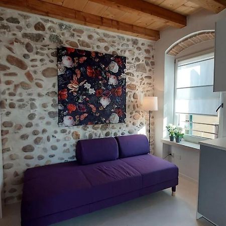 Sui Tetti Di Valeggio - Holiday Apartment วาเลจโจ ซูล มินโช ภายนอก รูปภาพ