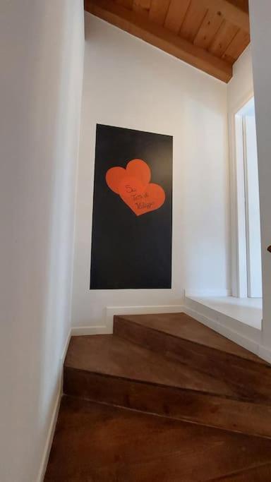 Sui Tetti Di Valeggio - Holiday Apartment วาเลจโจ ซูล มินโช ภายนอก รูปภาพ